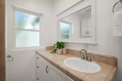 2351 Fruitdale Ave, San Jose, CA 95128 - Photo 23
