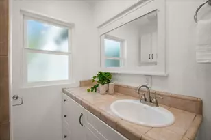 2351 Fruitdale Ave, San Jose, CA 95128 - Photo 23
