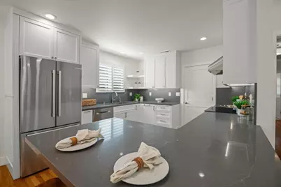 2351 Fruitdale Ave, San Jose, CA 95128 - Photo 11