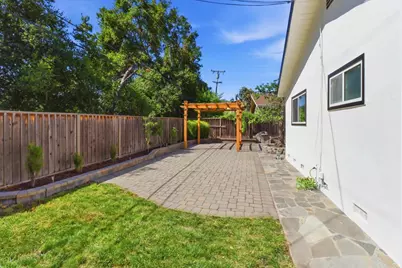 1174 Arlington Ln, San Jose, CA 95129 - Photo 27