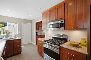 4965 Bel Escou Dr, San Jose, CA 95124 - Photo 17