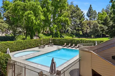 1709 Cherryhills Ln, San Jose, CA 95125 - Photo 37