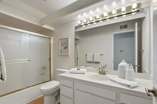 1709 Cherryhills Ln, San Jose, CA 95125 - Photo 25