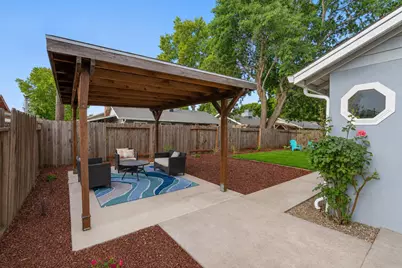 449 Cottonwood St, Vacaville, CA 95688 - Photo 23