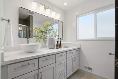 1414 Newfoundland Dr, Sunnyvale, CA 94087 - Photo 35