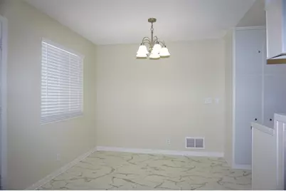 902 Gilchrist 3, San Jose, CA 95133 - Photo 5