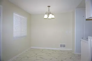 902 Gilchrist Wkwy 3, San Jose, CA 95133 - Photo 5