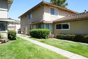 902 Gilchrist 3, San Jose, CA 95133 - Photo 1