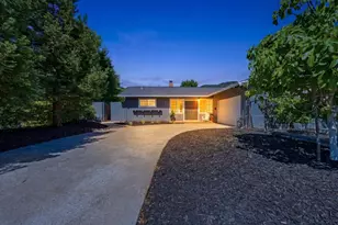 2725 Las Gallinas Ave, San Rafael, CA 94903 - Photo 31