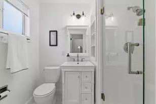2725 Las Gallinas Ave, San Rafael, CA 94903 - Photo 17