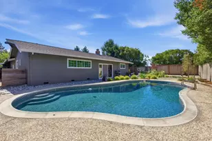 2725 Las Gallinas Ave, San Rafael, CA 94903 - Photo 23