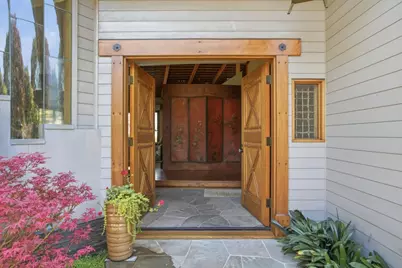 12728 La Cresta Dr, Los Altos Hills, CA 94022 - Photo 7