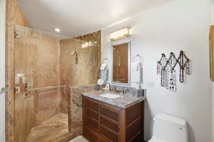 12728 La Cresta Dr, Los Altos Hills, CA 94022 - Photo 33