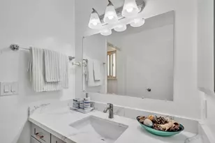 100 E Middlefield Rd, Mountain View, CA 94043 - Photo 19