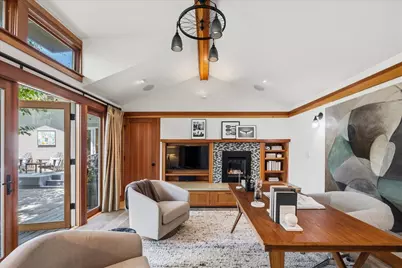 1447 Laguna Ave, Burlingame, CA 94010 - Photo 33