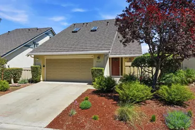 10112 Adelheid Ct, Cupertino, CA 95014 - Photo 3