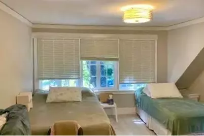 1124 Douglas Ave, Burlingame, CA 94010 - Photo 17