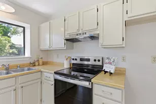 1530 Leila Ct, Santa Cruz, CA 95062 - Photo 9