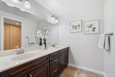 1636 Mariani Dr, Sunnyvale, CA 94087 - Photo 25
