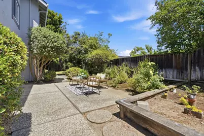 1636 Mariani Dr, Sunnyvale, CA 94087 - Photo 37