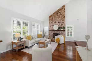 1636 Mariani Dr, Sunnyvale, CA 94087 - Photo 9