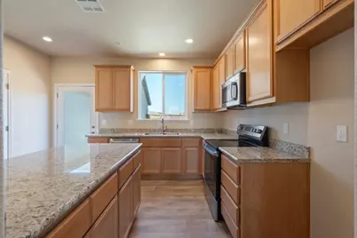 133 Carmona, King City, CA 93930 - Photo 5