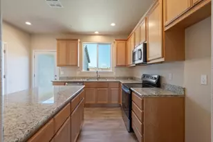 133 Carmona Dr, King City, CA 93930 - Photo 5