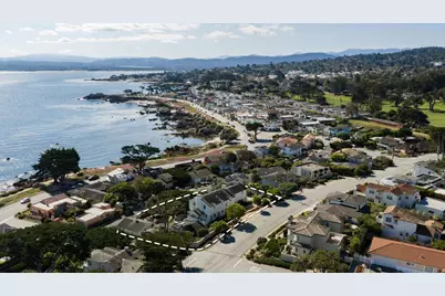 888 Del Monte Blvd, Pacific Grove, CA 93950 - Photo 45