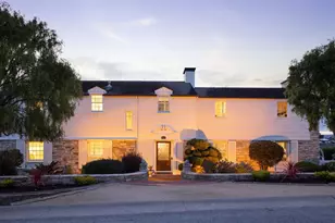 888 Del Monte Blvd, Pacific Grove, CA 93950 - Photo 1