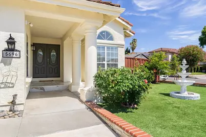 5696 Blackhawk Ct, San Jose, CA 95123 - Photo 3
