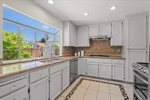 5696 Blackhawk Ct, San Jose, CA 95123 - Photo 11