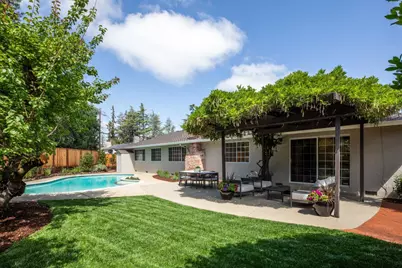 124 Jardin Dr, Los Altos, CA 94022 - Photo 23