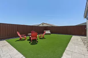 914 Fulton Way, Hollister, CA 95023 - Photo 27