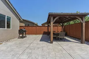 914 Fulton Way, Hollister, CA 95023 - Photo 31
