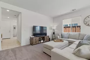 914 Fulton Way, Hollister, CA 95023 - Photo 11