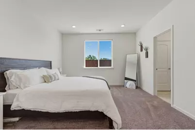 914 Fulton Way, Hollister, CA 95023 - Photo 19