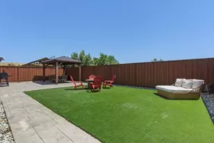 914 Fulton Way, Hollister, CA 95023 - Photo 29