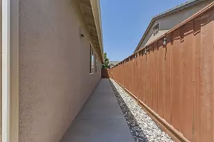 914 Fulton Way, Hollister, CA 95023 - Photo 33