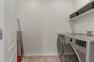 914 Fulton Way, Hollister, CA 95023 - Photo 25