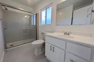 194 S 24th St, San Jose, CA 95116 - Photo 15