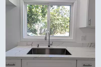 194 S 24th St, San Jose, CA 95116 - Photo 11