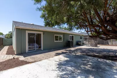 8240 Springdale Ct, Gilroy, CA 95020 - Photo 25