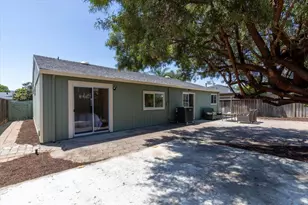 8240 Springdale Ct, Gilroy, CA 95020 - Photo 25