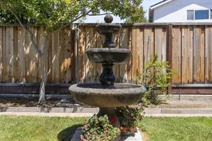 10730 La Roda Dr, Cupertino, CA 95014 - Photo 33