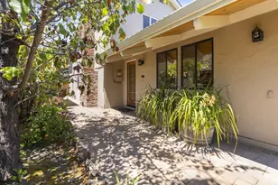 10730 La Roda Dr, Cupertino, CA 95014 - Photo 35