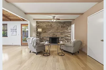 10730 La Roda Dr, Cupertino, CA 95014 - Photo 35