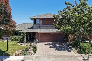10730 La Roda Dr, Cupertino, CA 95014 - Photo 3