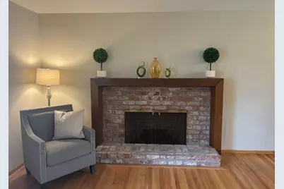 10730 La Roda Dr, Cupertino, CA 95014 - Photo 15