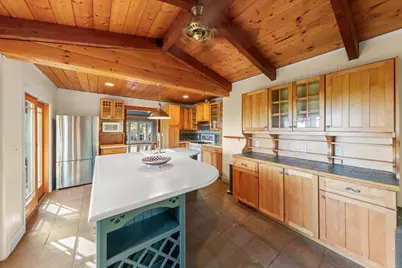 642 Park Rd, Redwood City, CA 94062 - Photo 17