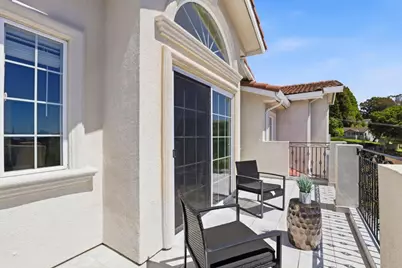 2390 Rainbow Ct, Hayward, CA 94542 - Photo 7